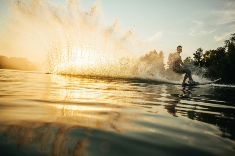 Wakeboardfahrer auf dem Dankernsee